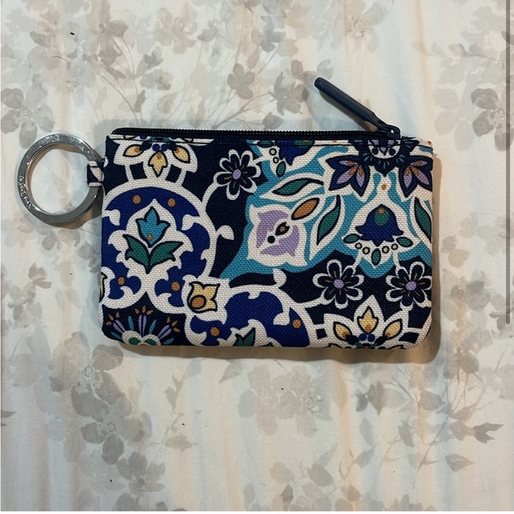 Floral Patterned Wallet Pouch with Keyring - Picture 2 of 3